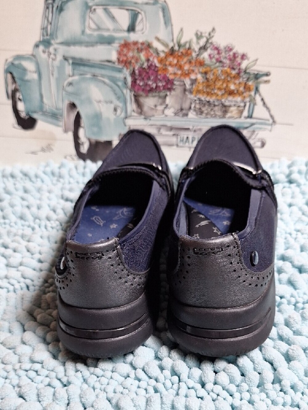 Bzees Navy Slip-On Casual Loafers for Women - Picture 3 of 5